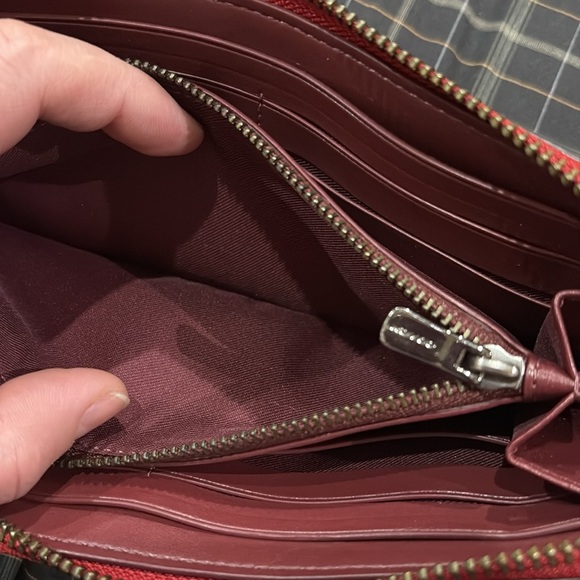 Coach Minnie Mouse Slim Zip Wallet red new NWOT Disney never used no box pebble - Picture 7 of 13